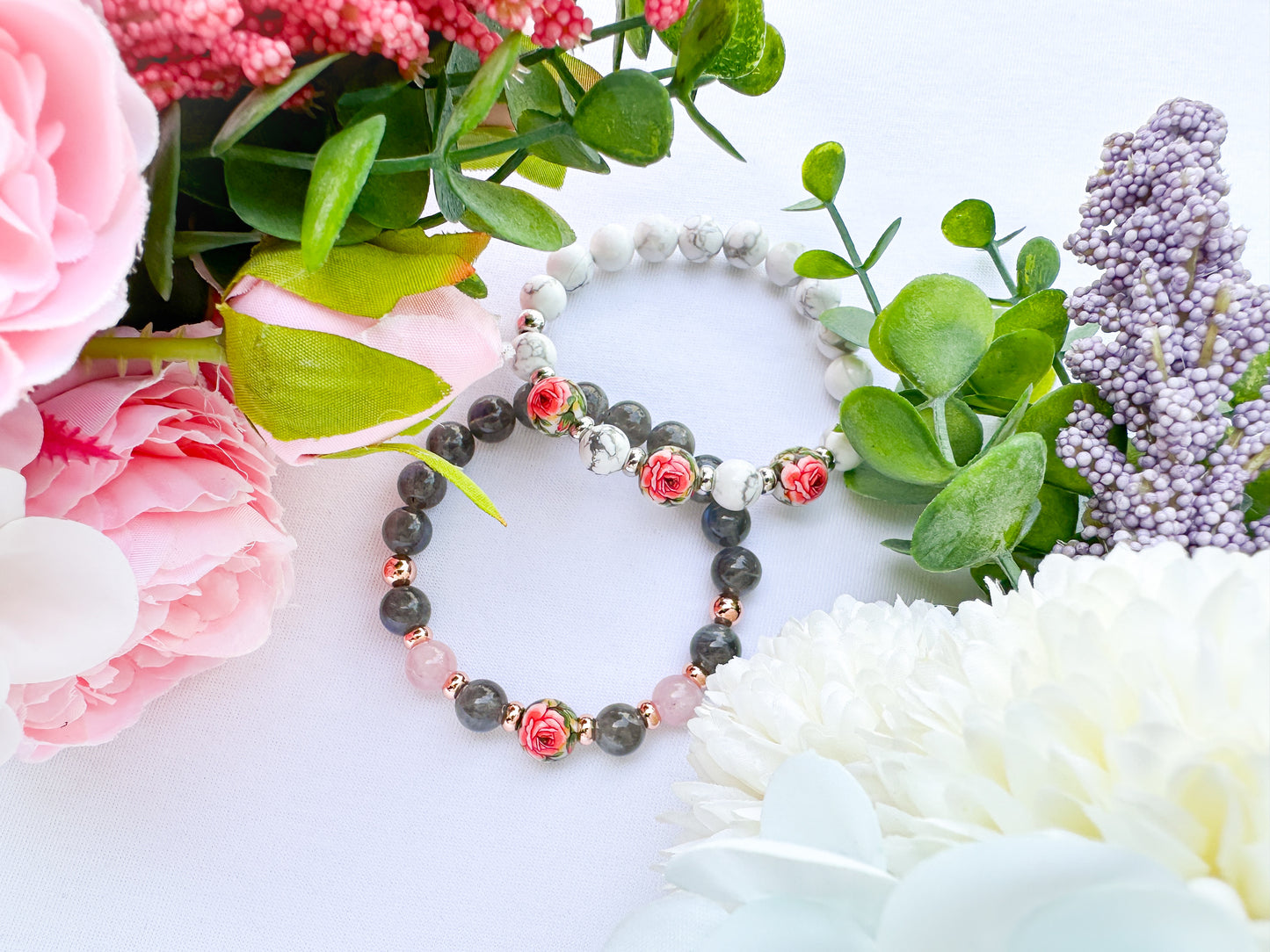 Fluer White Howlite Bracelet