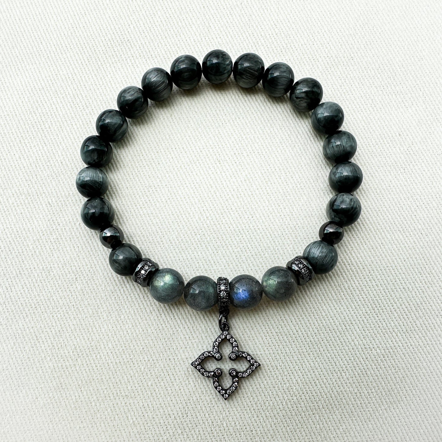 Pavé Clover Eagle Eye / Labradorite Bracelet