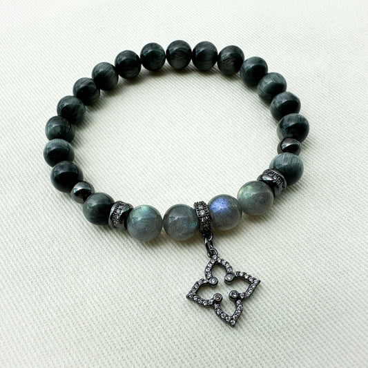 Pavé Clover Eagle Eye / Labradorite Bracelet